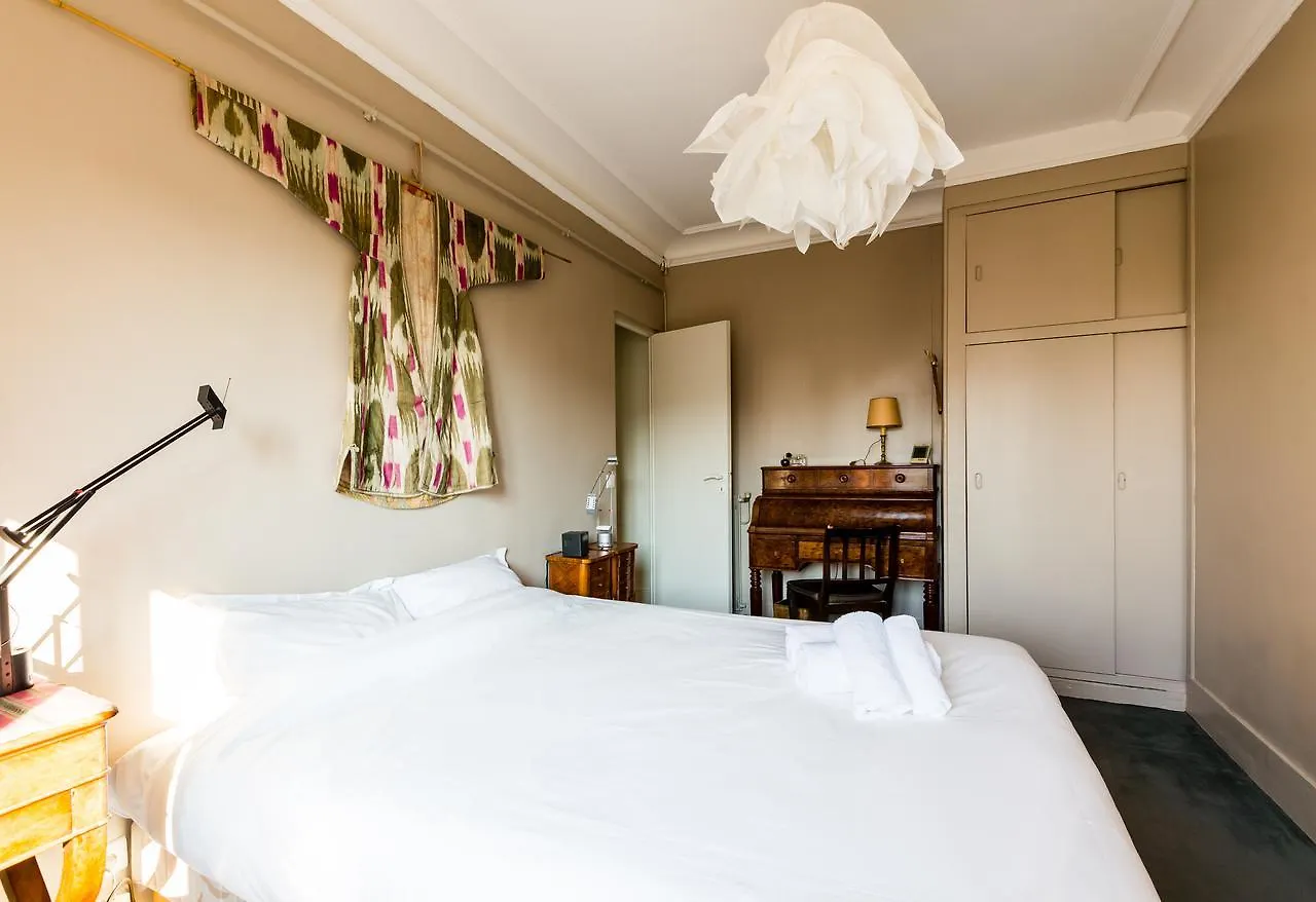Veeve - Classic Montparnasse Apartment
